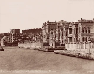 Palais de Dolmabahçe et ambassade d